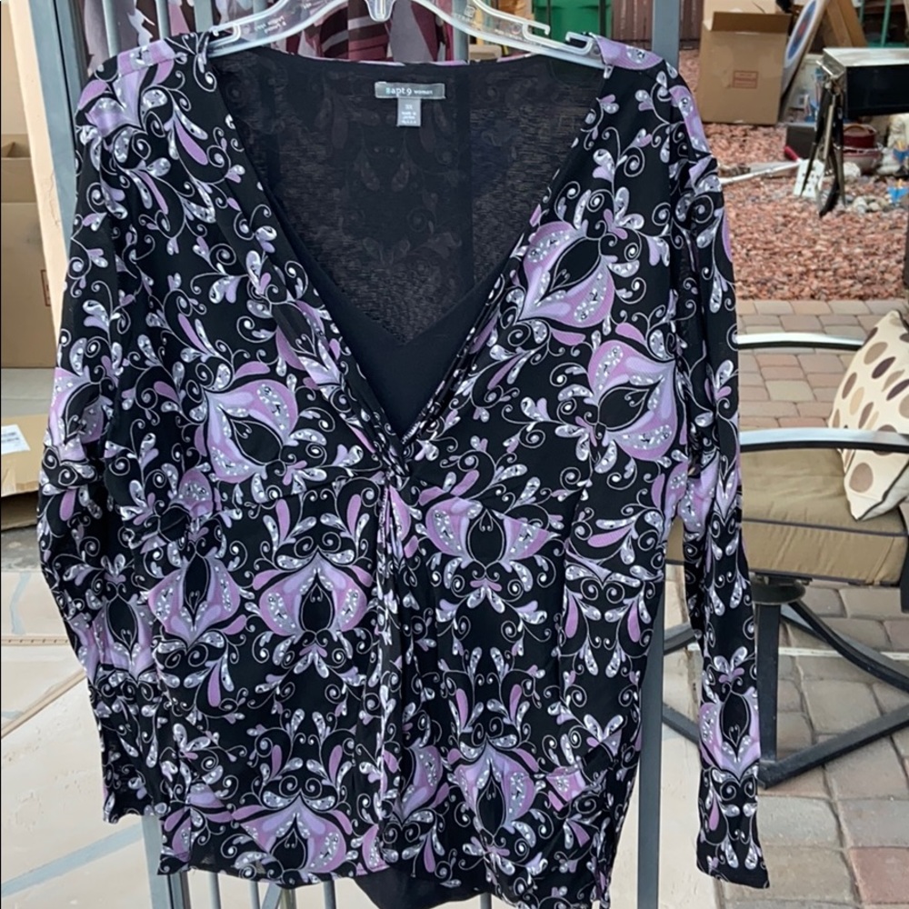 Black and purple long sleeve top